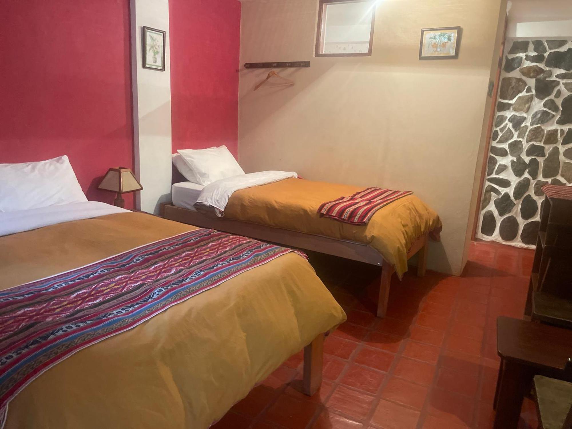 Kiswar Lodg Bed & Breakfast Ollantaytambo Exterior photo